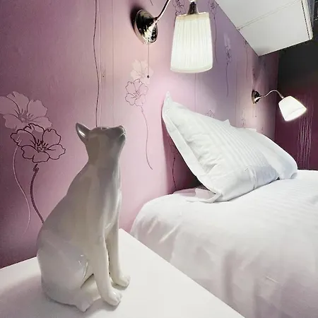 L'amicale : 80 M², 6 Prs, 3 Ch, Centre *