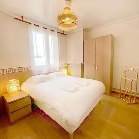 L'amicale : 80 M², 6 Prs, 3 Ch, Centre *