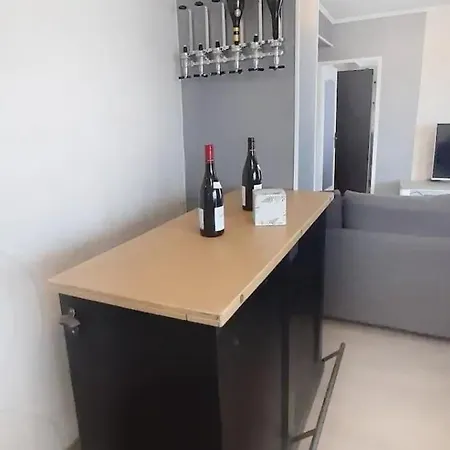 L'amicale : 80 M², 6 Prs, 3 Ch, Centre *